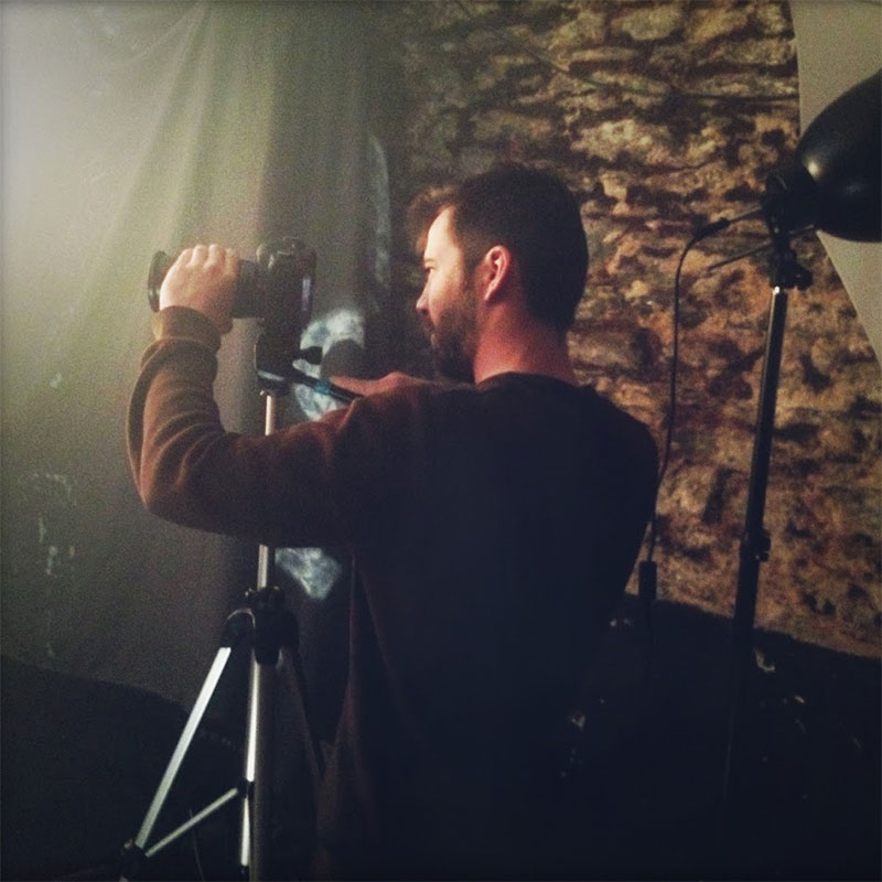 Portrait Benoist Lhuillery – Une jolie idée – Agence de réalité virtuelle – Production de photo sphérique et de vidéo 360° Portrait Benoist Lhuillery - Une jolie idée - Agence de réalité virtuelle - Production de photo sphérique et de vidéo 360°