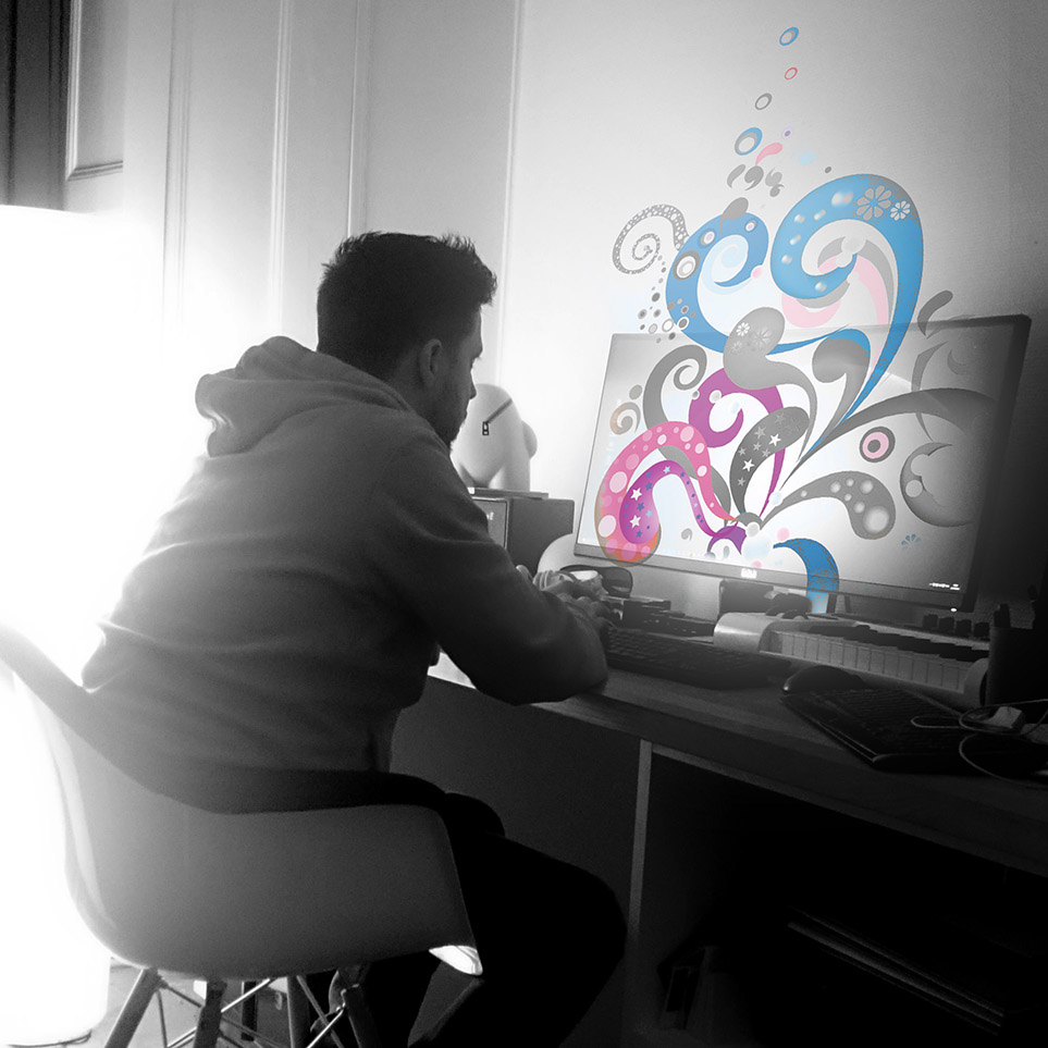 Portrait Max Korac – Une jolie idée – Agence de réalité virtuelle – Production de photo sphérique et de vidéo 360° Portrait Max Korac - Une jolie idée - Agence de réalité virtuelle - Production de photo sphérique et de vidéo 360°